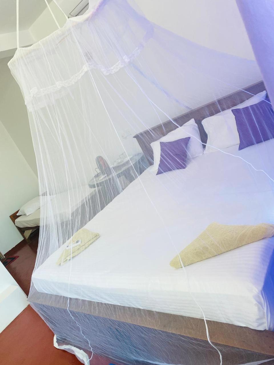 Liyanage Resort Мирисса Экстерьер фото