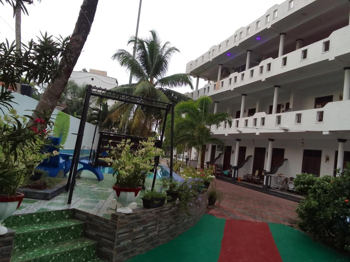 Liyanage Resort Мирисса Экстерьер фото