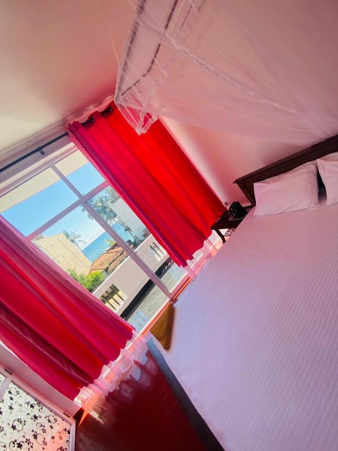 Liyanage Resort Мирисса Экстерьер фото