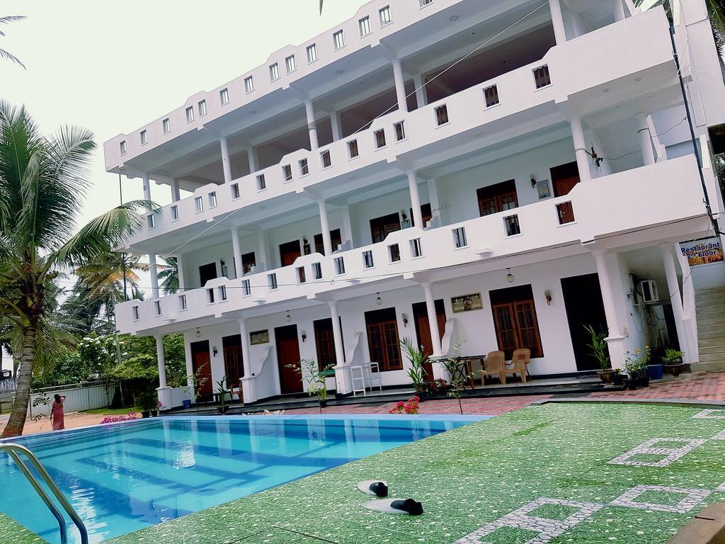 Liyanage Resort Мирисса Экстерьер фото