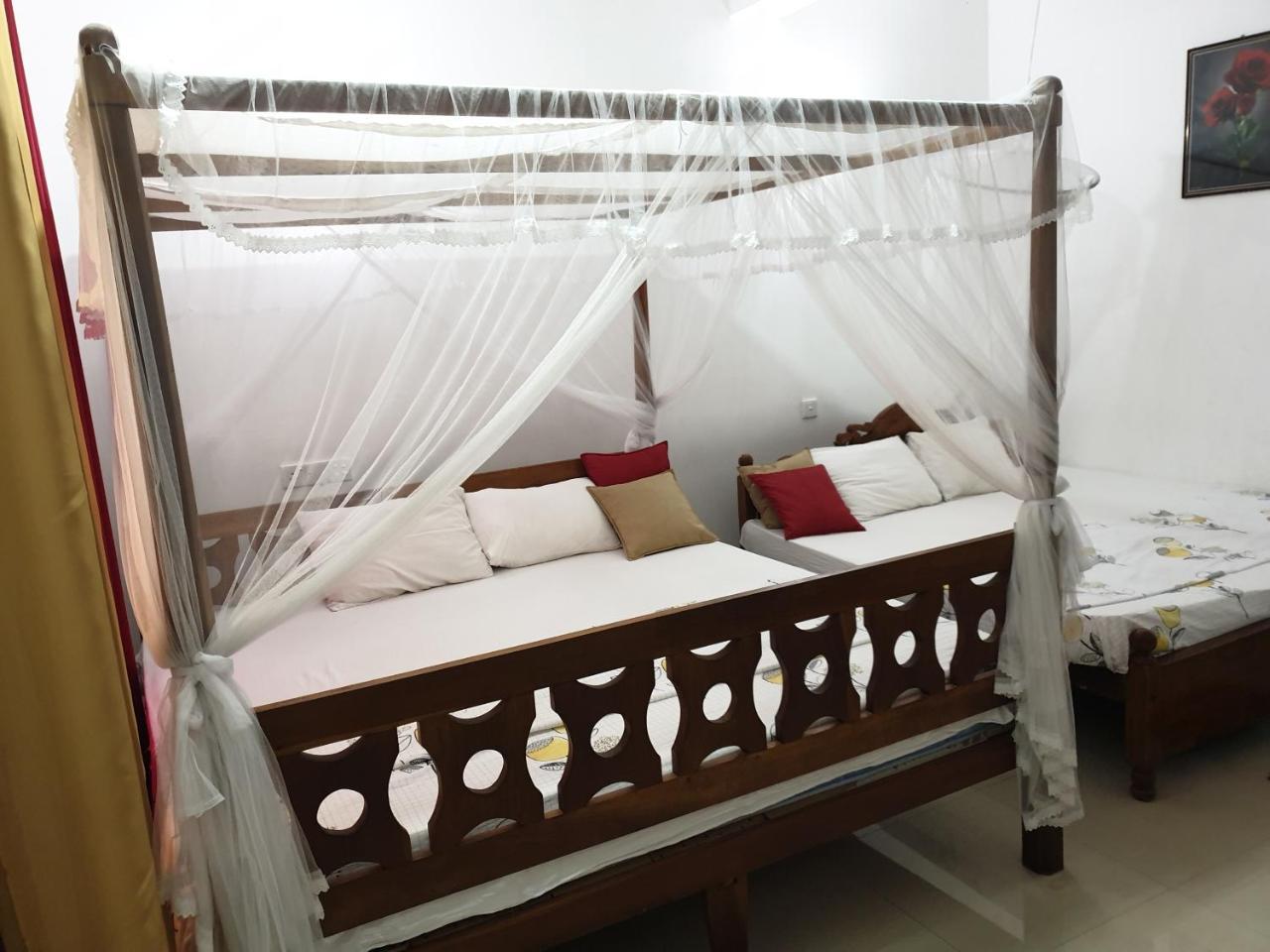 Liyanage Resort Мирисса Экстерьер фото