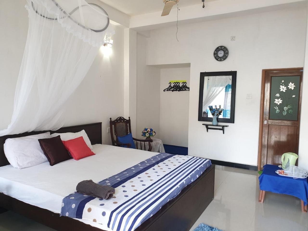 Liyanage Resort Мирисса Экстерьер фото